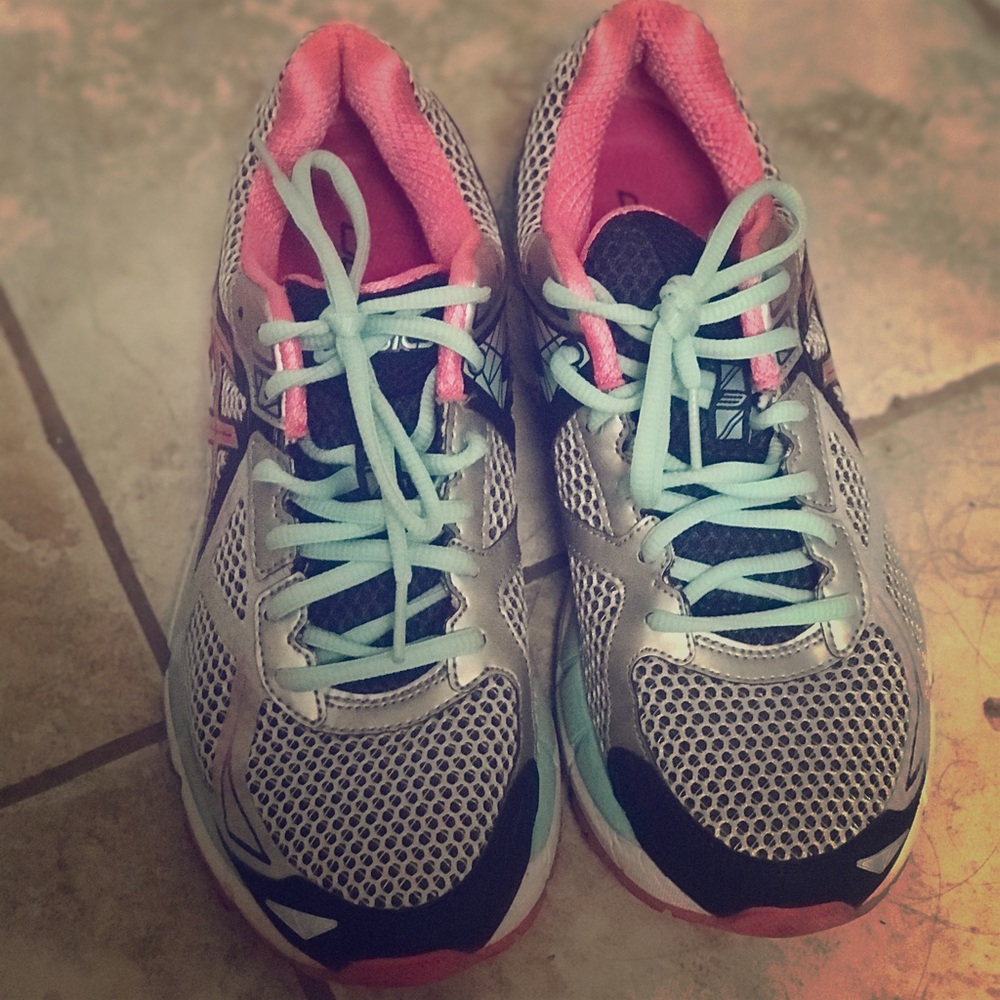 Asics women’s running shoes